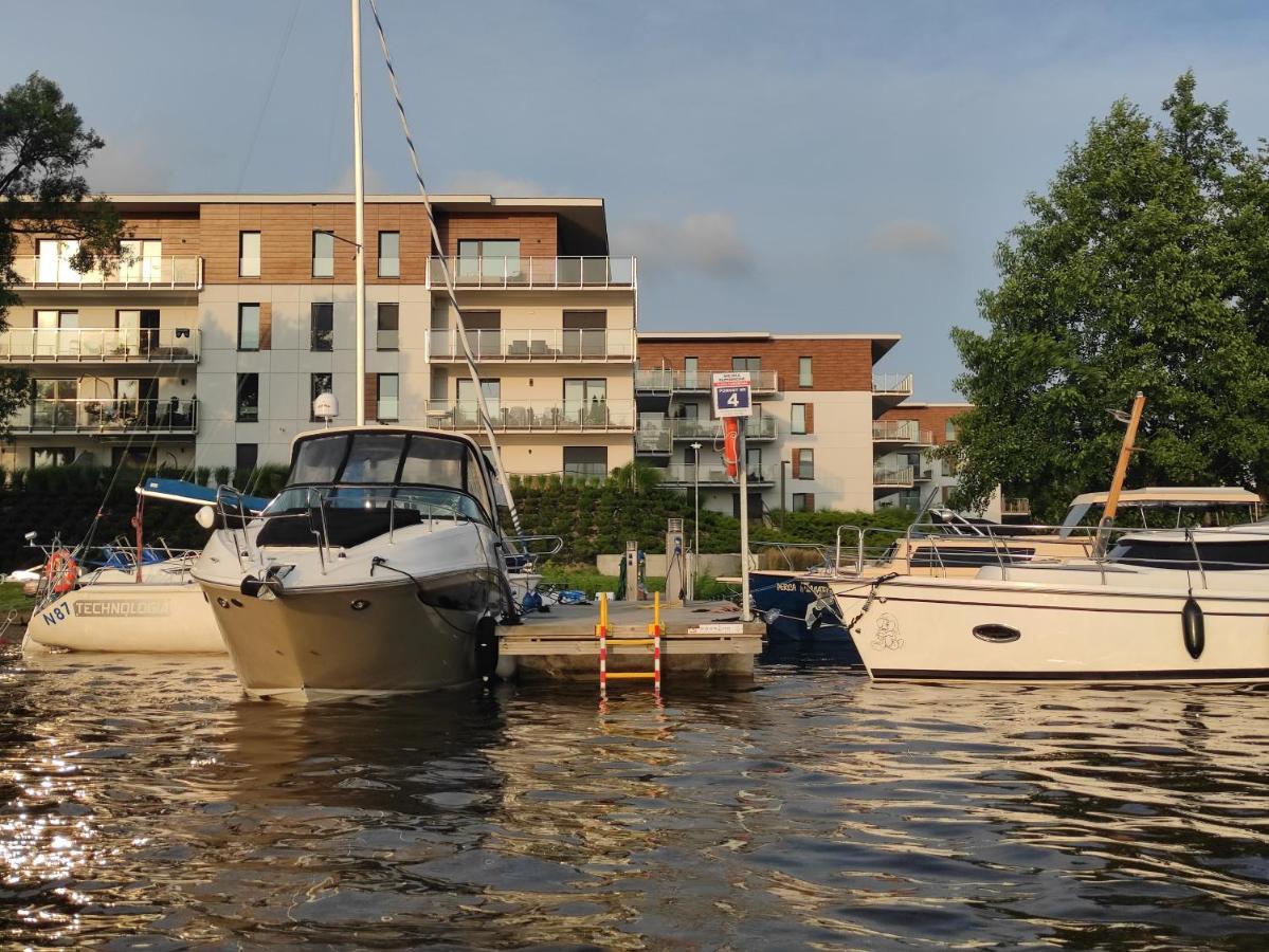 Marina Apartment - Przy Jeziorze, Taras, Tv55" Z Netflix I Prime, Parking Iława Exteriör bild