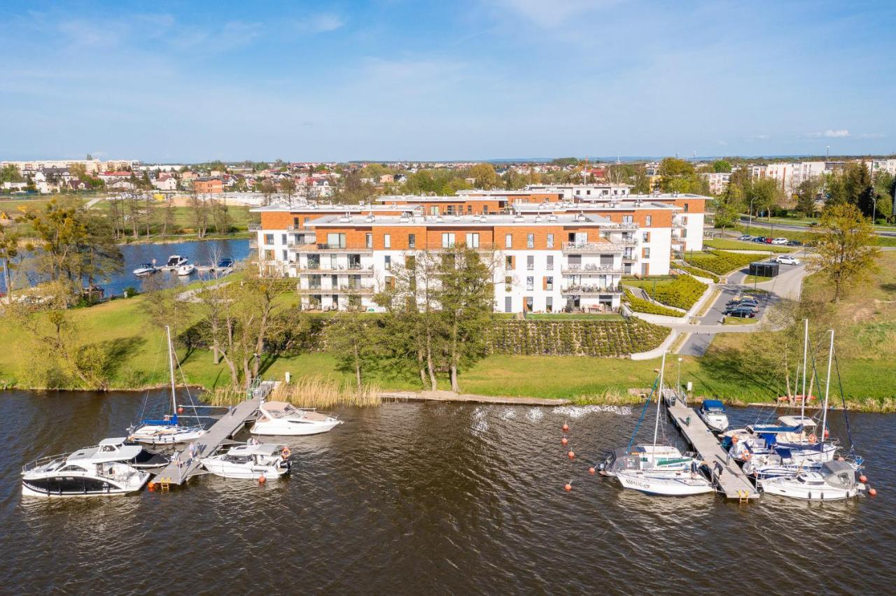 Marina Apartment - Przy Jeziorze, Taras, Tv55" Z Netflix I Prime, Parking Iława Exteriör bild