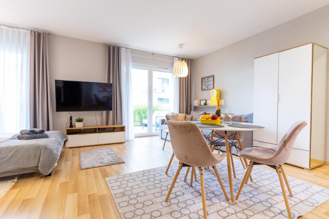 Marina Apartment - Przy Jeziorze, Taras, Tv55" Z Netflix I Prime, Parking Iława Exteriör bild