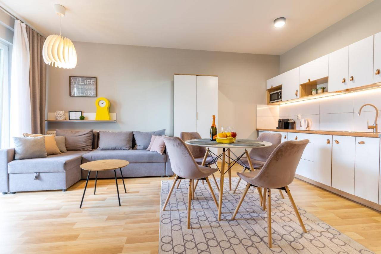 Marina Apartment - Przy Jeziorze, Taras, Tv55" Z Netflix I Prime, Parking Iława Exteriör bild