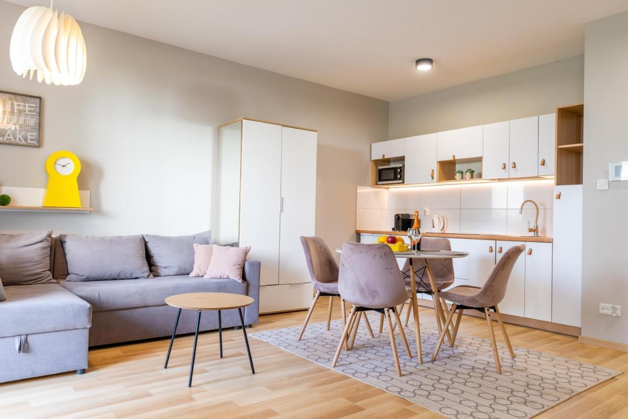 Marina Apartment - Przy Jeziorze, Taras, Tv55" Z Netflix I Prime, Parking Iława Exteriör bild