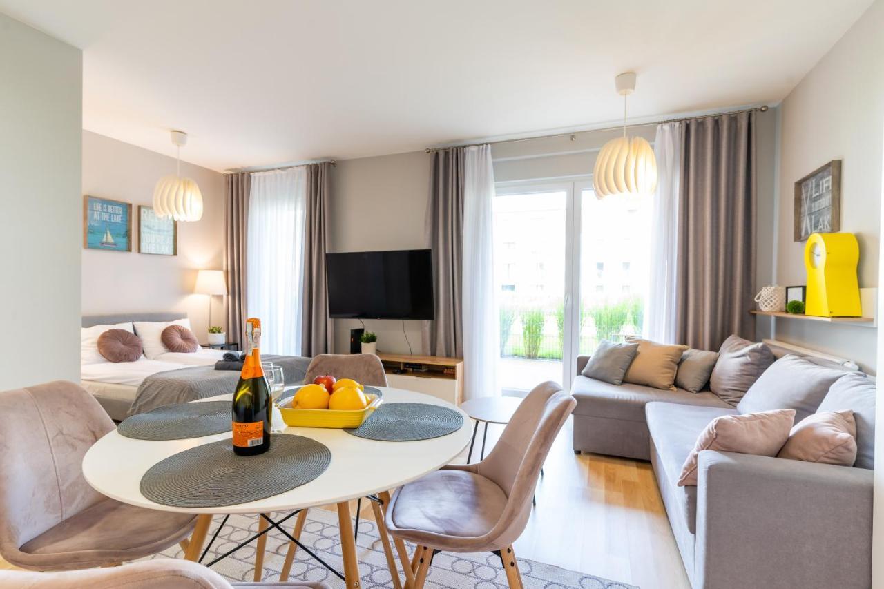 Marina Apartment - Przy Jeziorze, Taras, Tv55" Z Netflix I Prime, Parking Iława Exteriör bild