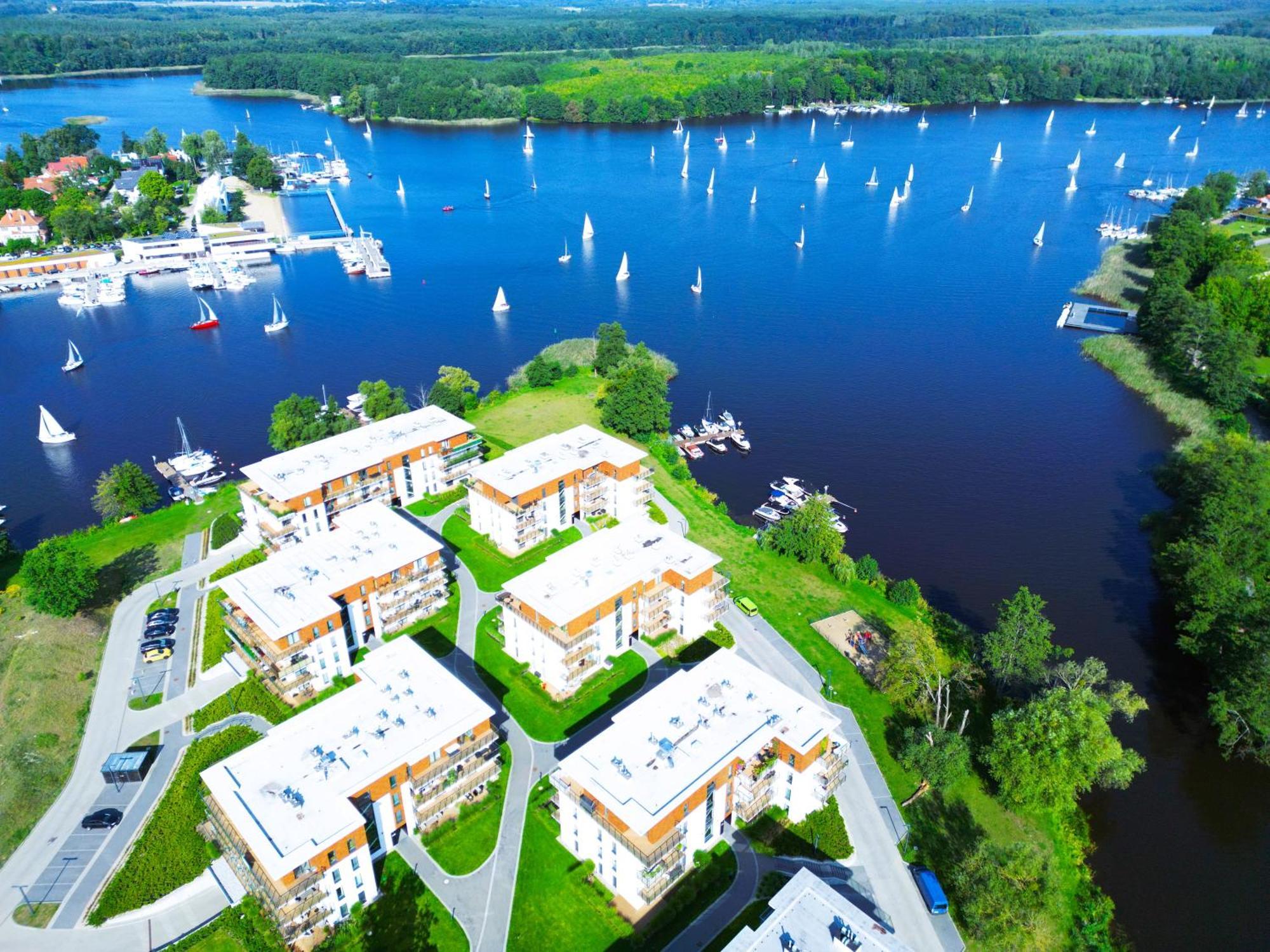 Marina Apartment - Przy Jeziorze, Taras, Tv55" Z Netflix I Prime, Parking Iława Exteriör bild
